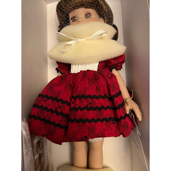 NEW Betsy McCall BETSY STYLE 1950s by Robert Tomner 14” Doll Red Dress - Picture 5 of 9